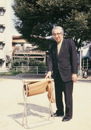 Takeshi Nii with Nychair X